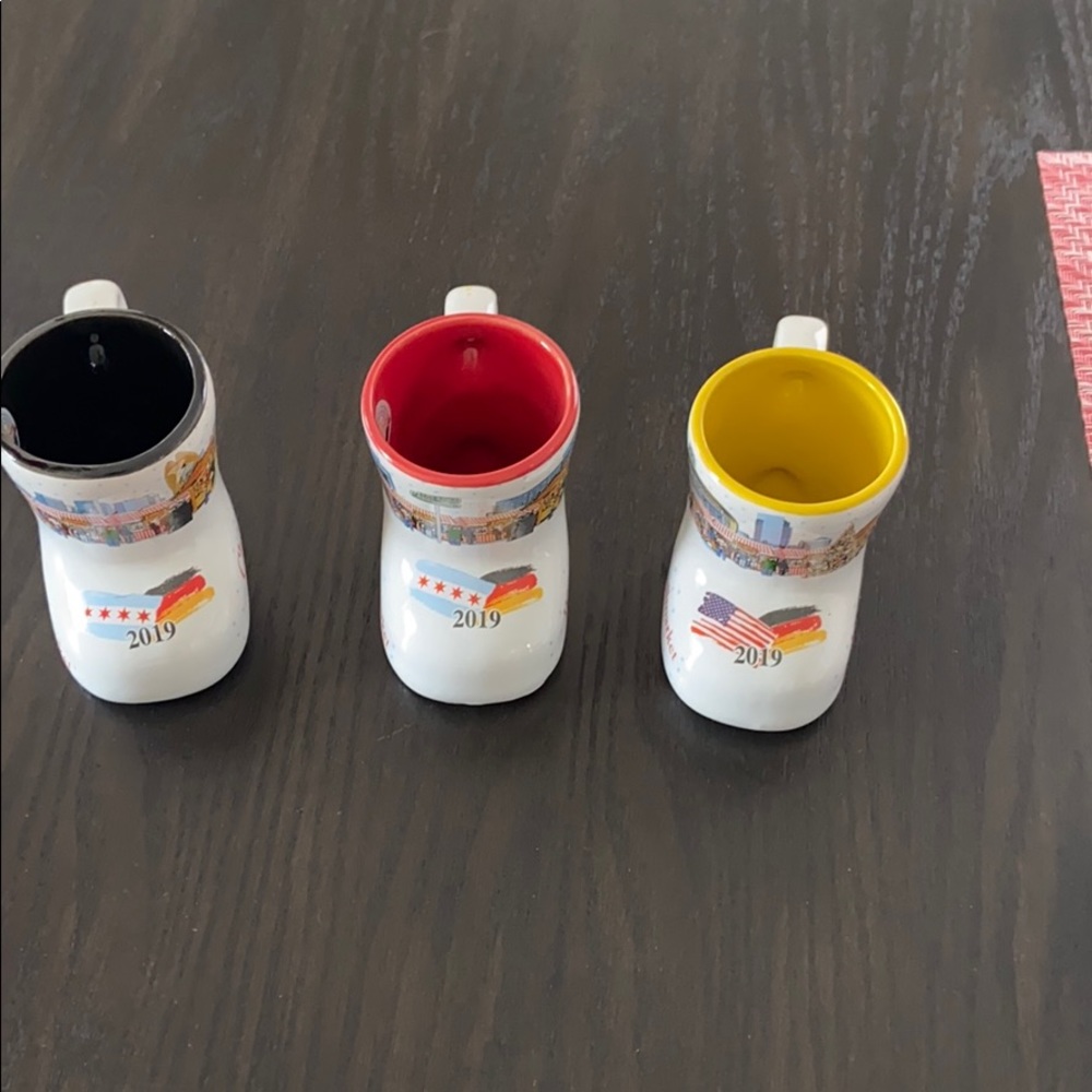 Christkinl  Market trio mug set